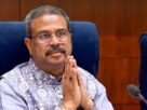 കീഴടങ്ങി കേന്ദ്ര സർക്കാർ; ധർമേന്ദ്ര പ്രധാൻ രാജിവെച്ചു