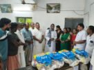 ദുരന്ത ബാധിതർക്ക് ഭക്ഷ്യ കിറ്റുകൾ വിതരണം ചെയ്തു ദുരന്ത ബാധിതർക്ക് ഭക്ഷ്യ കിറ്റുകൾ വിതരണം ചെയ്തു